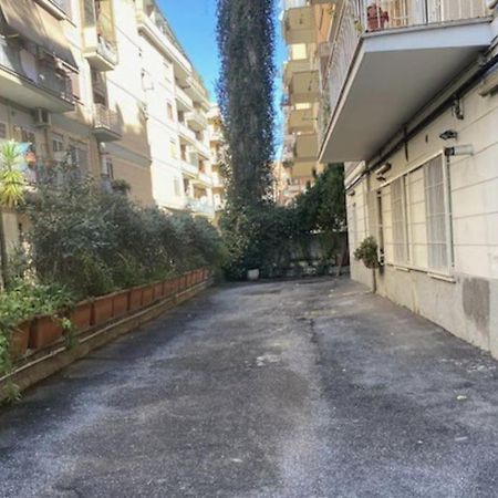 Blinded By The Light Apartment Roma Exterior foto